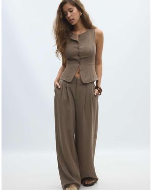 Stradivarius Sleeveless Buttoned Top - Green