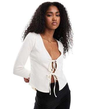 ASOS – strukturiertes oberteil - Weiß