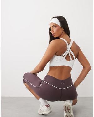 4505 Icon Active High Support Scoop Neck Sports Bra With Adjustable Straps - White