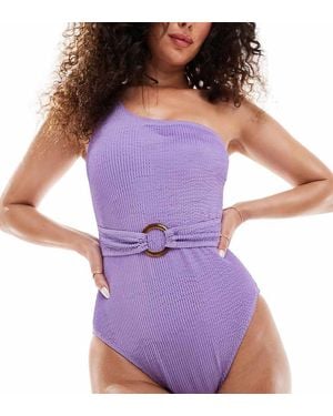 In The Style Exclusive Crinkle One Shoulder Ring Belt Detail Swimsuit - Purple