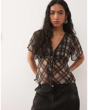 Reclaimed Vintage Tie Front Tea Top With Lace Trim - Black