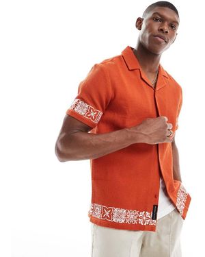 Native Youth Camicia Ricamata Rossa Slavata A Nido D'Ape Con Ricami - Rosso