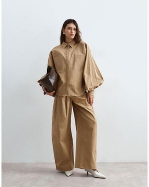 ARRANGE Premium Structured Balloon Sleeve Shirt - Natural