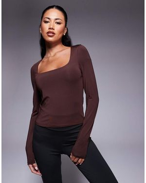 ASOS Top A Maniche Lunghe A Doppio Strato Color Cioccolato Con Scollo Squadrato - Viola