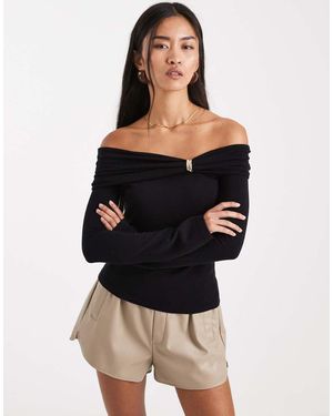 4th & Reckless Jersey De Punto Con Escote Bardot Con Adorno Dorado De Metal De - Negro