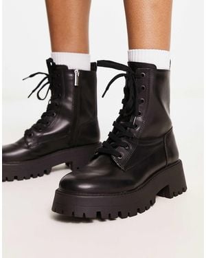 Pull&Bear Wide Fit Lace Up Chunky Boot - Black