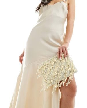 ASOS Bolso Clutch Con Flecos De Cuentas Y Perlas De -Blanco - Neutro