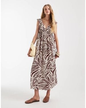 Vero Moda Ruffle Shoulder V Neck Maxi Dress - White