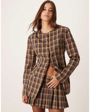Glamorous Button Up Collarless Structured Blazer - Brown