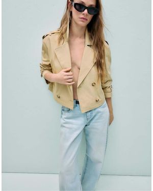 Stradivarius Short Double-breasted Trench Coat - White