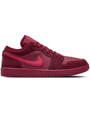 ladies red nikes