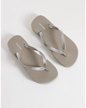 Calvin Klein Jeans Flatform Metallic Flip Flop Sandal - Gray