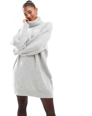 Stradivarius Vestito Dolcevita Corto - Bianco