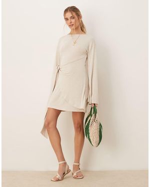 ASOS Vestido Corto Blanco De Manga Larga Con Detalle Cruzado De Tejido Efecto Lino De - Neutro