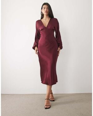 Nobody's Child Allura Satin Plunge Neck Blouson Sleeve Midi Dress - Red
