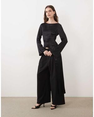 ASOS Satijnen Top Met Lange Mouwen En Asymmetrische Zoom - Zwart