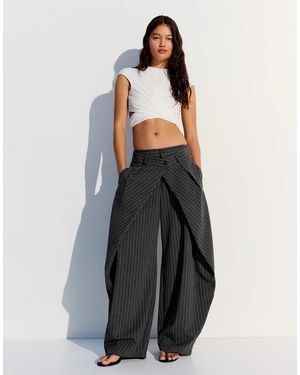 Bershka Barrel Trousers With Pleats - Grey