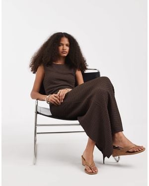Vero Moda Textured Twist Detail Maxi Dress - Brown