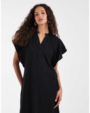 ONLY Maxi Cheesecloth Dress With Flutter Sleeves - Black