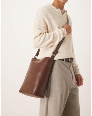 ASOS – beuteltasche zum umhängen aus pu - Braun