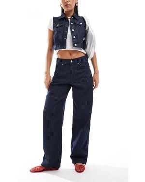 Pull&Bear – gestreifte barrel-jeans - Blau