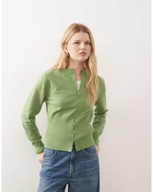 Reclaimed Vintage Neat Fit Compact Cardigan - Green