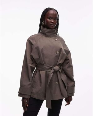 ASOS Trenchcoat Met Opstaande Boord En Strikceintuur - Bruin