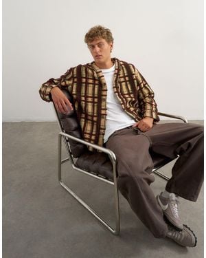 TOPMAN Kastig geschnittener cardigan mit borg-karo - Braun