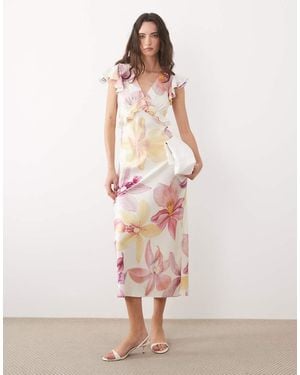 New Look Flower Print Flutter Sleeve Satin Midi Dress - Pink