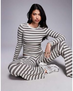 Edikted Avalie Co-Ord Striped Ribbed Long Sleeve T-Shirt - Grey