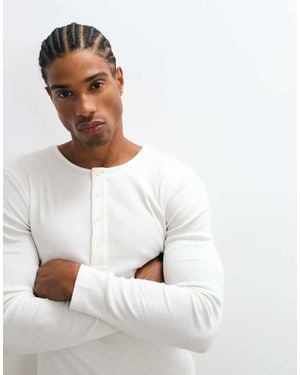 Collusion Long Sleeve Fitted Henley T-shirt - White