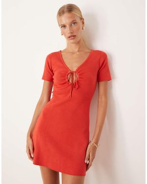 Mango Vestido De Tarde Corto Con Detalle De Lazada De Punto Compacto De - Rojo