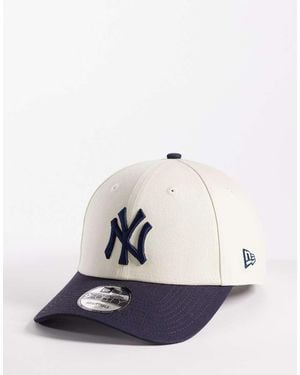 KTZ Ny Yankees 9Forty Colourblock Cap With Contast Peak - White