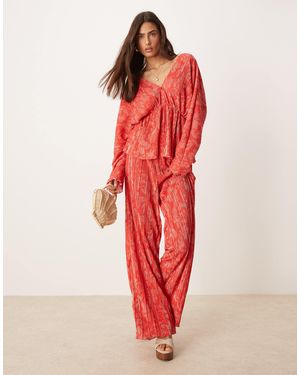 Y.A.S Floral Printed Plisse Trouser Co-ord - Red