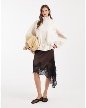 ASOS Elegant Trainingsjack Met Textuur, Opstaande Boord En Elastische Taille - Naturel