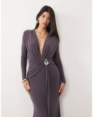 ASOS Robe longue près du corps à décolleté plongeant avec détail bordé doré, anthracite - Violet