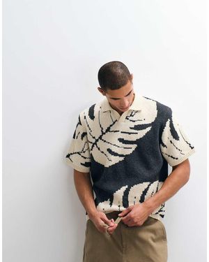 ASOS Oversized Knitted Notch With Leaf Print - Natural