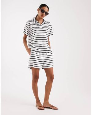 4th & Reckless Cotton Rich Towelling Collared Drawstring Waist Shorts Co-ord - White