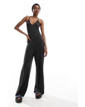 Monki – jersey-jumpsuit - Schwarz