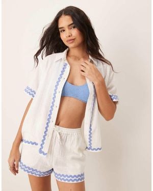Iisla & Bird Ric Rac Trim Beach Short Co-ord - White