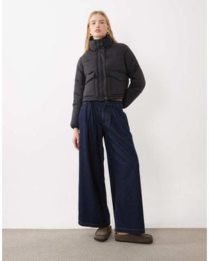 New Look Cropped Funnel Neck Puffer Coat - Blue