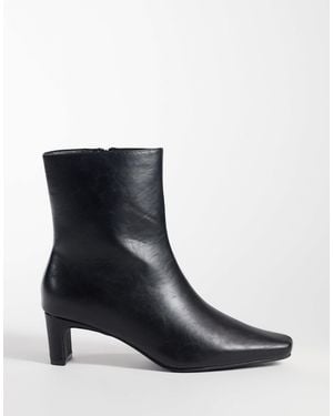 SEQWL Wide Fit Woody Kitten Heel Chisel Toe Ankle Boots - Black