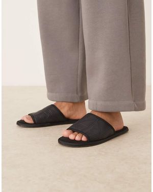 Calvin Klein Calvin Klein All Over Print Slip On Slippers - Natural