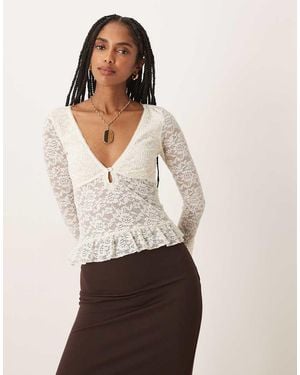 Motel Roselle Long Sleeve Lace Ruffle-edged Top - White