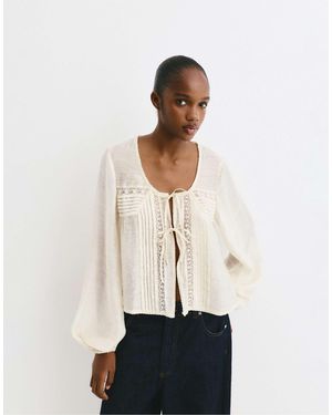 Pull&Bear Blouse à liens et bordures en dentelle - crème - Neutre