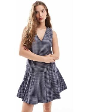 ONLY Sleeveless Drop Hem Pleated Mini Dress - Blue