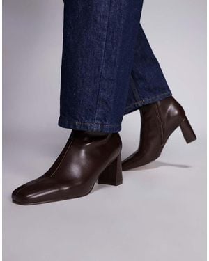 Steve Madden Hurst Round Toe Ankle Boots - Blue