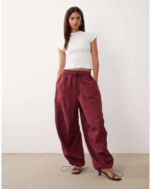 BRONZE SNAKE Pantalones Cargo Color Baya De Corte Globo Lavinia De -Rojo