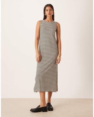 Aware Vestido Largo A Rayas Monocromáticas Sin Mangas De -Blanco