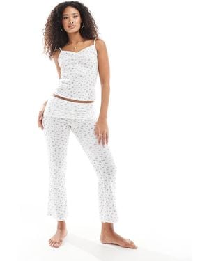 New Look Pyjama Wide Leg Trouser And Vest Set - White